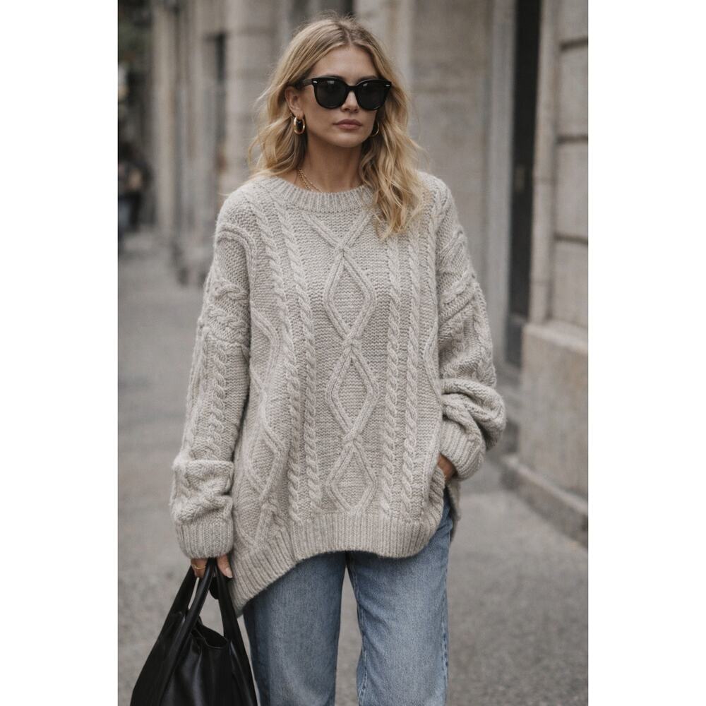 White Fox Oversized Cable Knit Sweater Gray/Cream Slouchy Cozy Fit Size S/M
